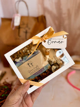 Cargar imagen en el visor de la galería, Caja rectangular con ventana (barra + sisal)