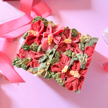 Cargar imagen en el visor de la galería, Hibiscus Flower – Jabón Artesanal en Barra