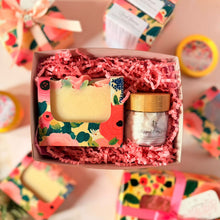 Cargar imagen en el visor de la galería, Sweet Bloom Box – Jabón & Whipped Body Butter