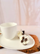 Cargar imagen en el visor de la galería, Mini Cup Cake - Vela de Soya Artesanal (Set de 6)