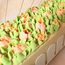 Cargar imagen en el visor de la galería, Tulips Whisper – Jabón Artesanal en Barra