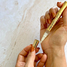 Cargar imagen en el visor de la galería, Pen Nail & Cuticules – Reparador de Uñas & Cutículas