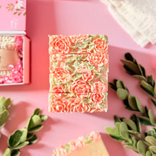 Cargar imagen en el visor de la galería, Crisantemos – Jabón Artesanal en Barra