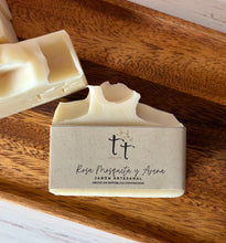 Cargar imagen en el visor de la galería, Jabón de Rosa Mosqueta y Avena – Nutritivo & Calmante