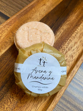 Cargar imagen en el visor de la galería, Champú Sólido (Avena y Mandarina)