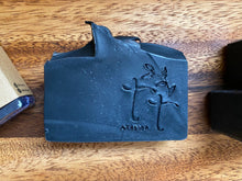 Cargar imagen en el visor de la galería, Jabón de Carbón Activado – Detox & Antigrasa