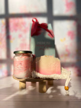 Cargar imagen en el visor de la galería, Smile Box – Regalo Artesanal para consertir