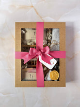 Cargar imagen en el visor de la galería, All ‘n One Gift Box – Regalo Artesanal para Cuidado Diario | Tt atelier