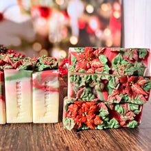 Cargar imagen en el visor de la galería, Flor de Pascua – Dulce Navidad &amp; Aroma Festivo
