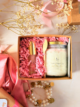 Cargar imagen en el visor de la galería, Sugar Whipped Soap &amp; Lip Gloss Gift Set
