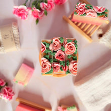 Cargar imagen en el visor de la galería, Rose Dance – Jabón Artesanal en Barra
